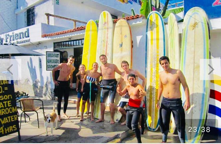 Surf Hostel My Friends 후안차코 외부 사진