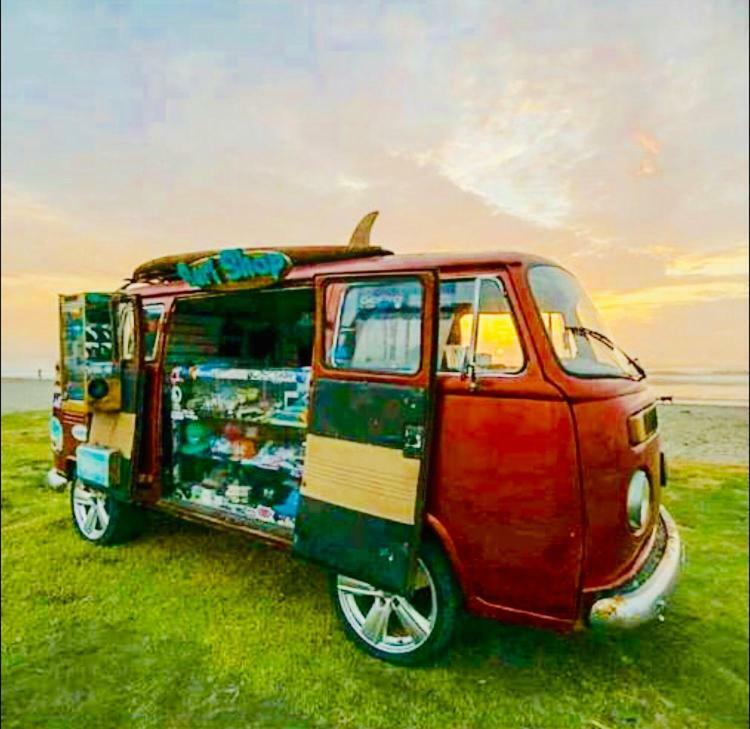 Surf Hostel My Friends 후안차코 외부 사진