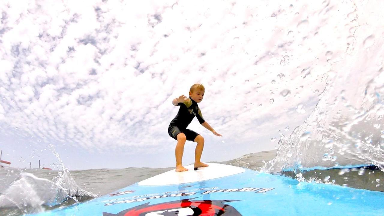 Surf Hostel My Friends 후안차코 외부 사진